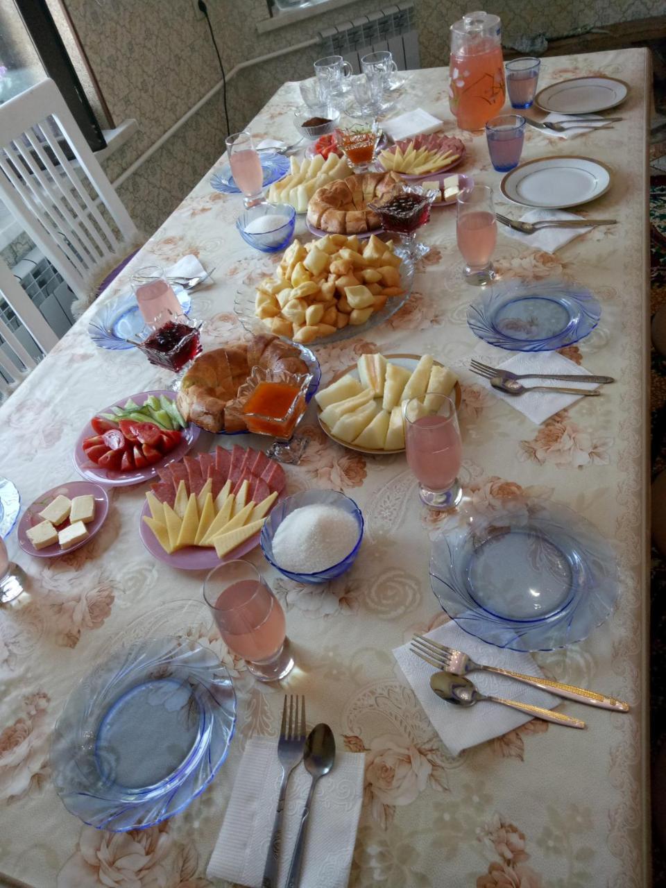 Kurak Homestay Бишкек Екстериор снимка