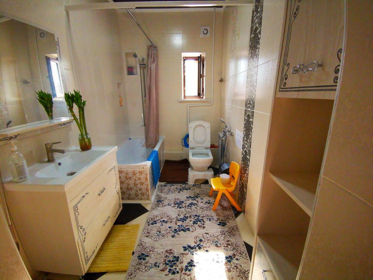 Kurak Homestay Бишкек Екстериор снимка